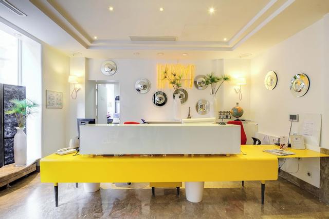 هوتل أستوريا - أستوتيل