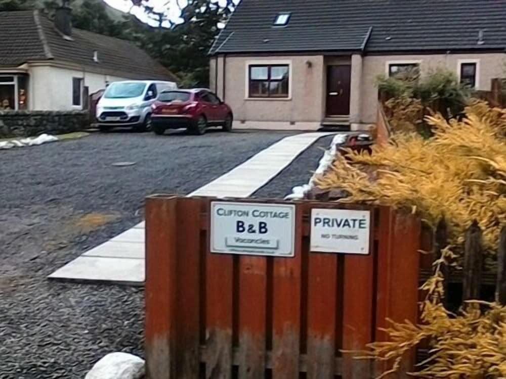 Clifton Cottage