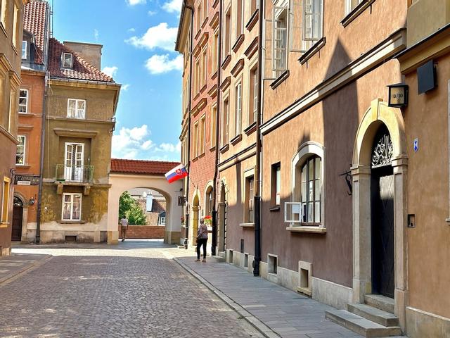 ستون ستيبس أبارتمنتس