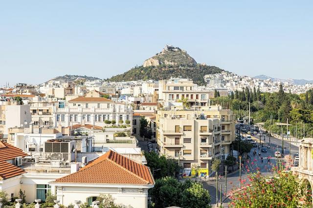 آثينز ووز ديزاين هوتل