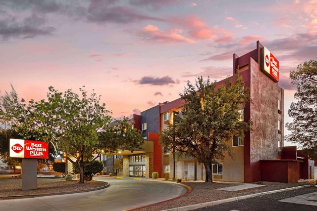 بست ويسترن بلس صن كانيون