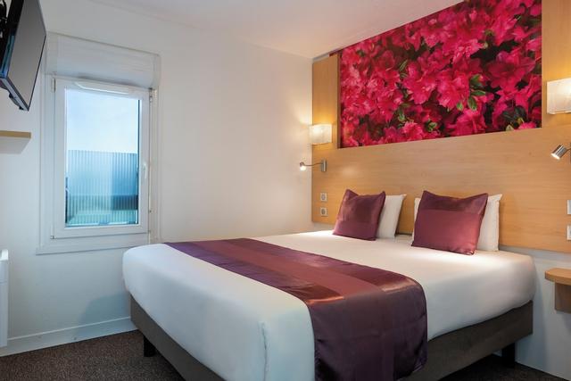 فاست أوتل أورليونز سود زينيت