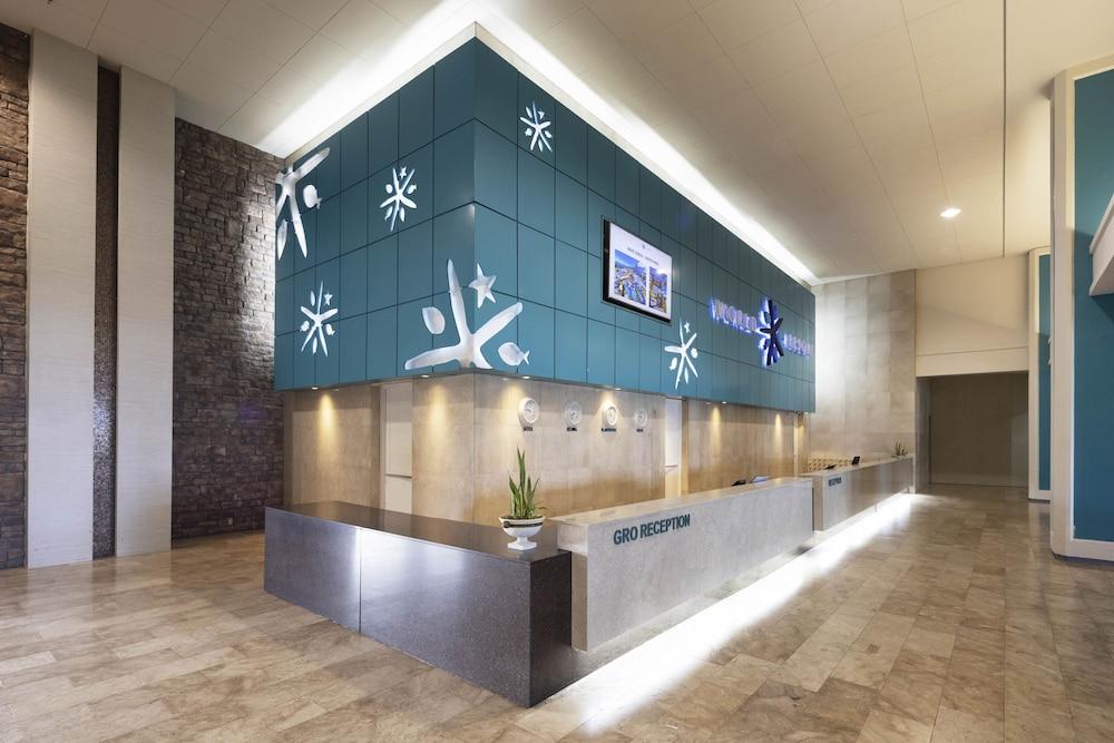 سايبان وورلد ريزورت