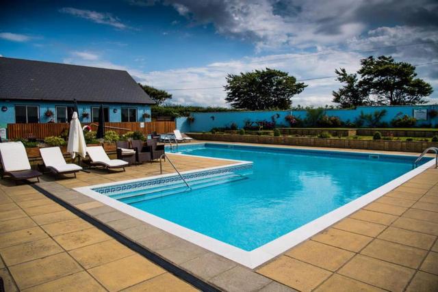 بيت فريندلي سي فيو 3 بيد كرافان نيو كواي واليز