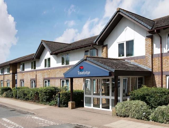 Travelodge Bicester Cherwell Valley M40