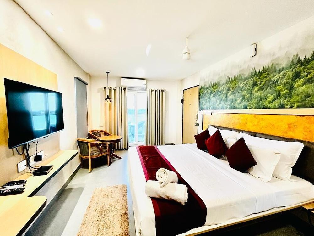 هوتل ليك فيو إيربورت زون