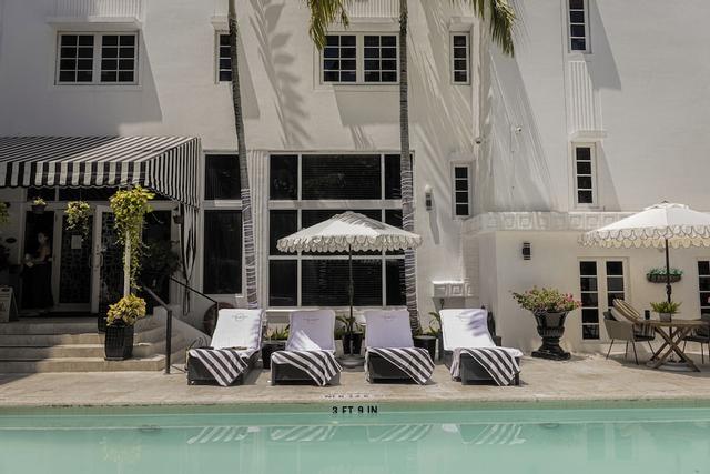 هوتل كرويدون