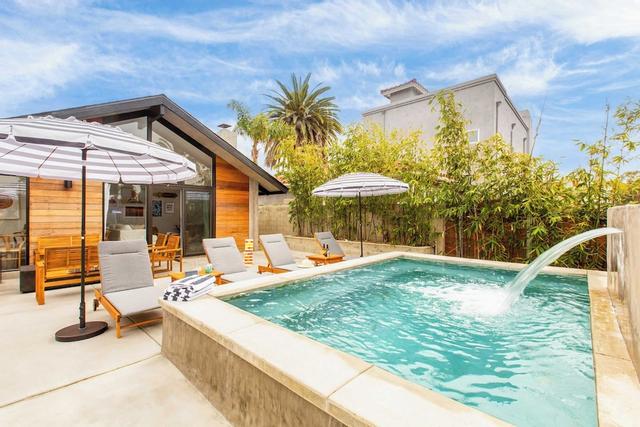 Hamilton I by Avantstay Beach House! Rooftop Deck Newly Renovated Bungalow