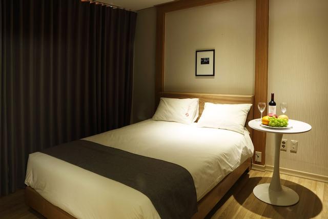 ذا هوتل يونج جونج