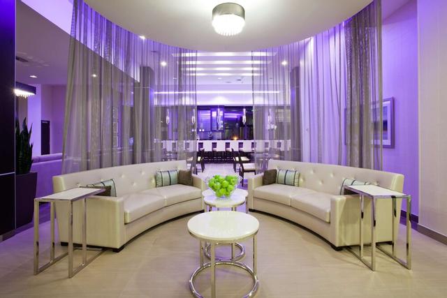 ذا هوليس هاليفاكس إيه دبل تري سويتس باي هيلتون هوتل