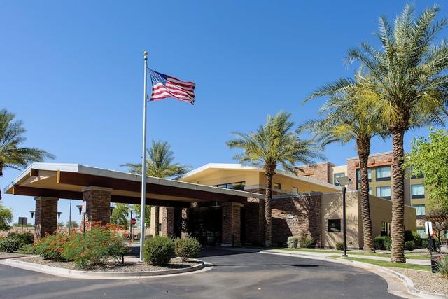 هوموود سويتس باي هيلتون فينيكس-تشاندلر