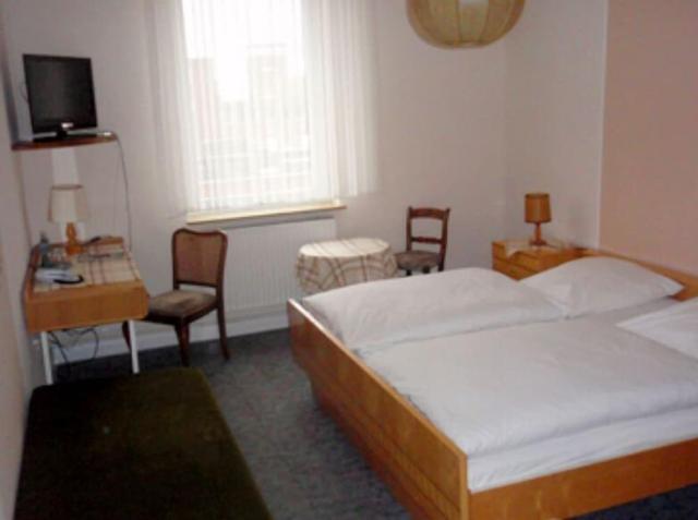 هوتل أوتربول