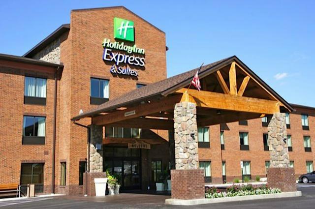 Holiday Inn Express Hotel & Suites Donegal by IHG