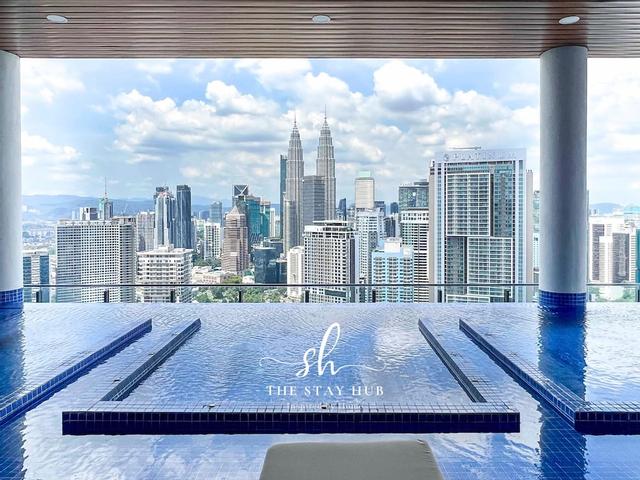 The Colony Luxe KLCC View Sky Pool