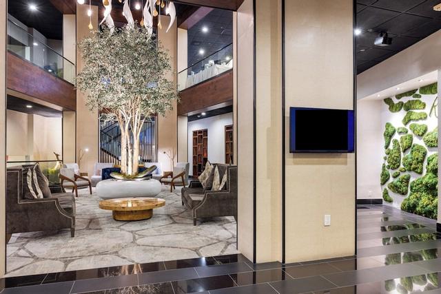 فوكو لاجونا هيلز باي آيتش جي