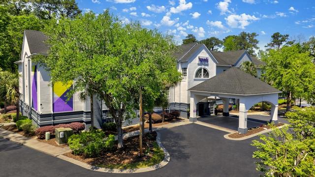 سبارك باي هيلتون بلوفتون هيلتون هيد أيلاند