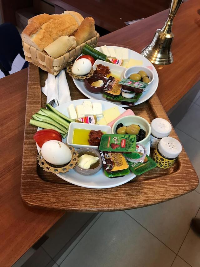 كوناك إسيلا بانسيون