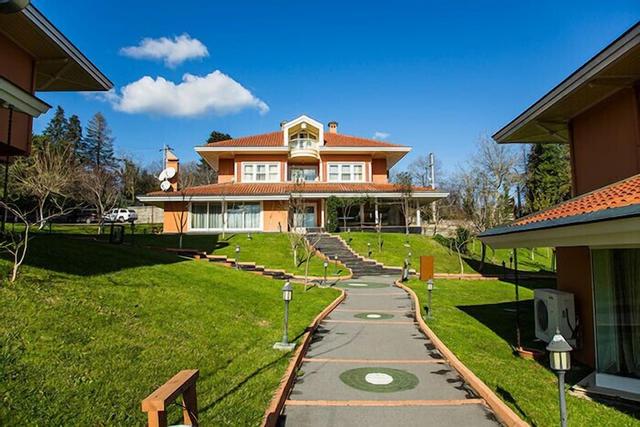 SYNOSSE PARK HOTEL