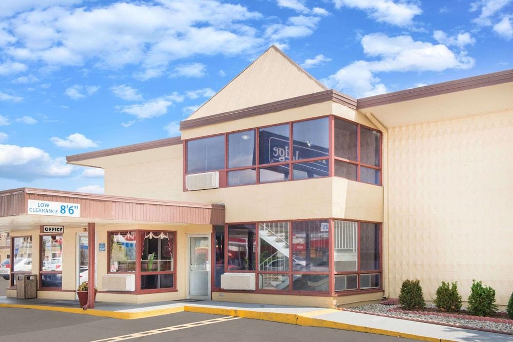 ترافلودج باي ويندام تير أوت