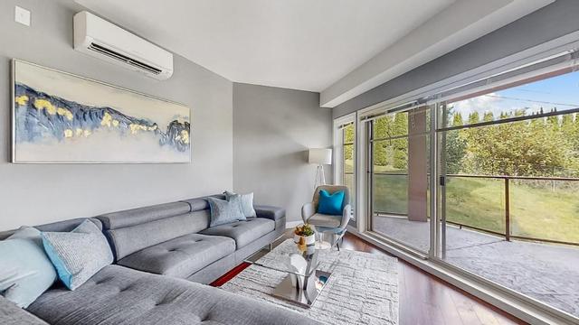 أوكاناجان ليفينج آت كوبر سكاي نٕمر 104