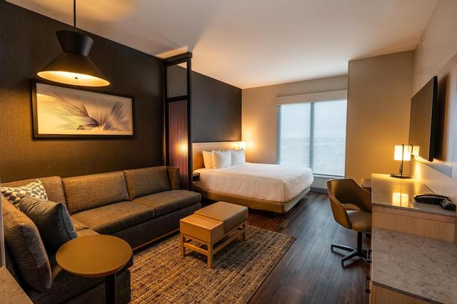 حياة بليس إيجل باس