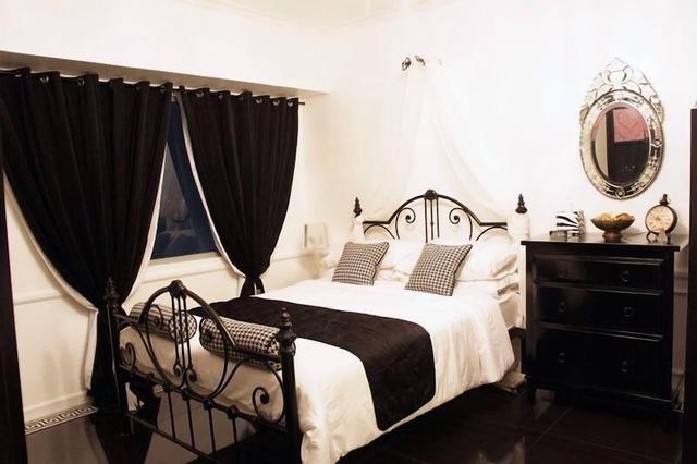 جيه إل تي كوندو يونيتس