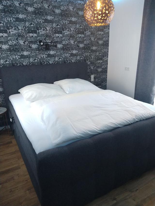 هوتل أم ستاديون