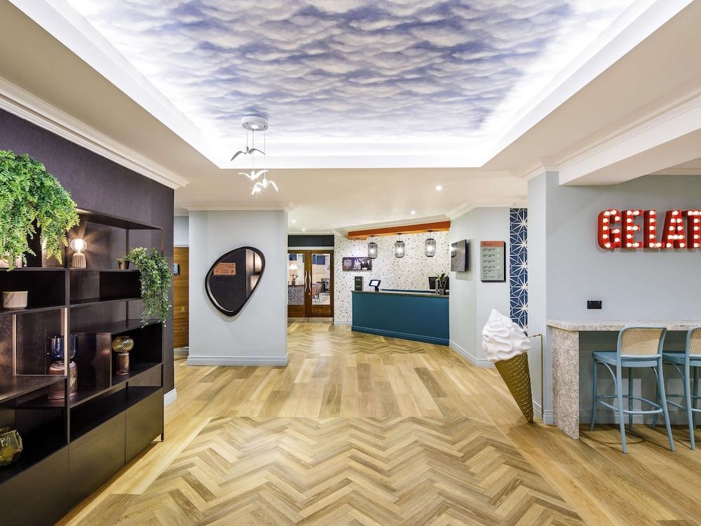 إيبيس ستايلز بورنماوث