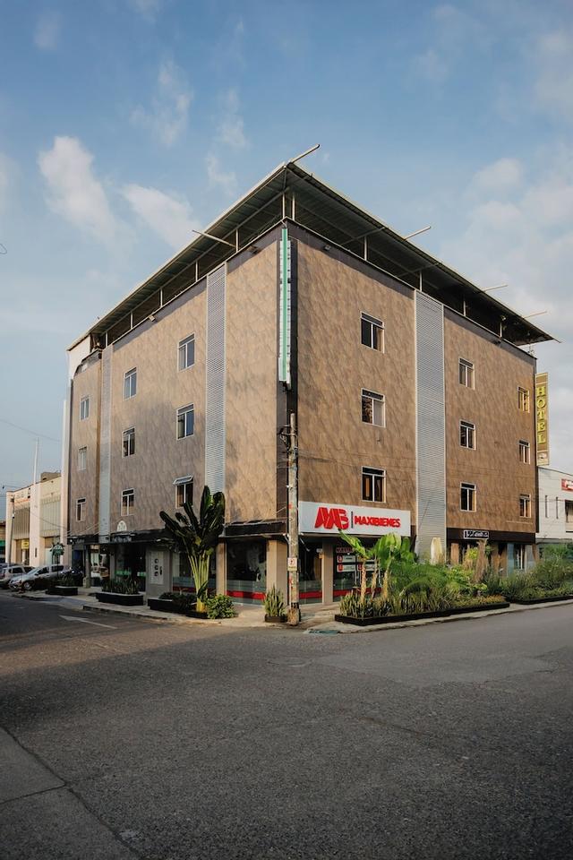 هوتل بلاتانيراس بلازا