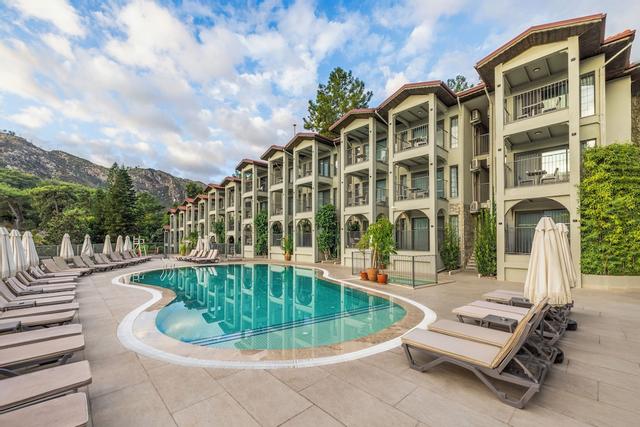 كلوب أكواريوم