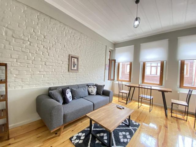 Central Flat Close to Pera Museum in Beyoglu