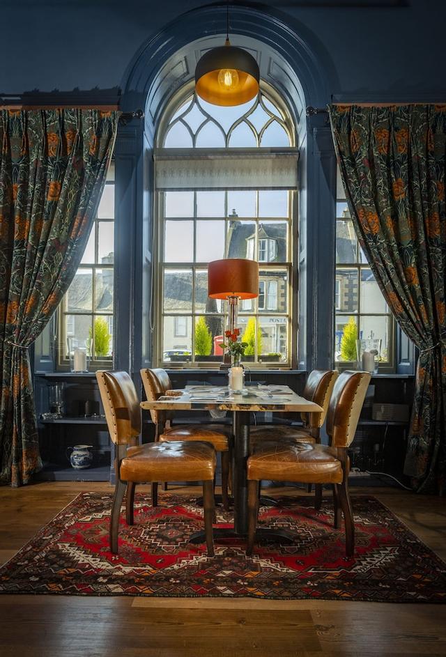 Black Bull Hotel