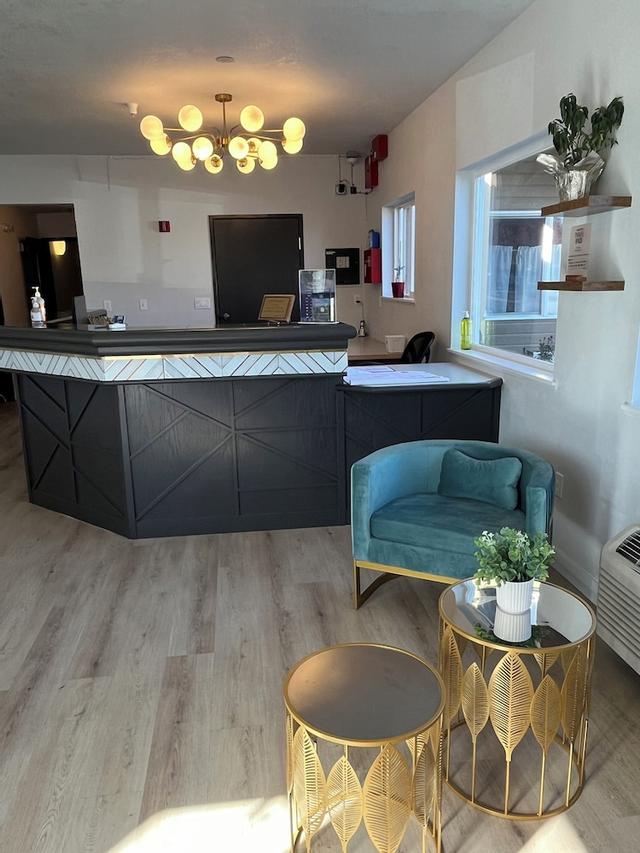 أميريكاز بيست فاليو إن آند سويتس فوريست جروف هيلزبورو