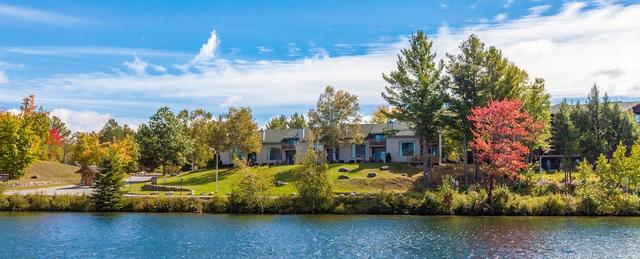 ليك بلاسيد كلوب لودجز