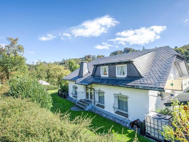 Modern Apartment in Schwalefeld With Garden