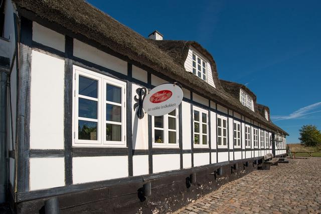 هوتل يورشليف كرو