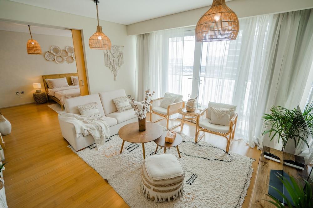 نسمة هوليداي هومز - السناء 1