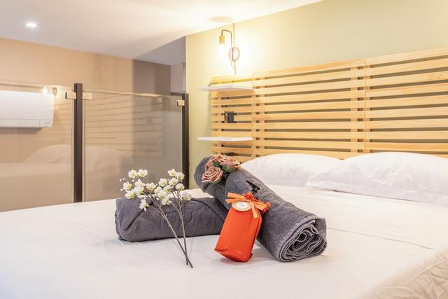 أديرا مارسيل مونجراند