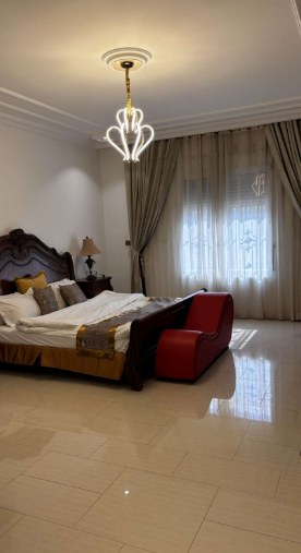 شقة بتصميم مريح وبأثاث مريح وبسيط | 5585