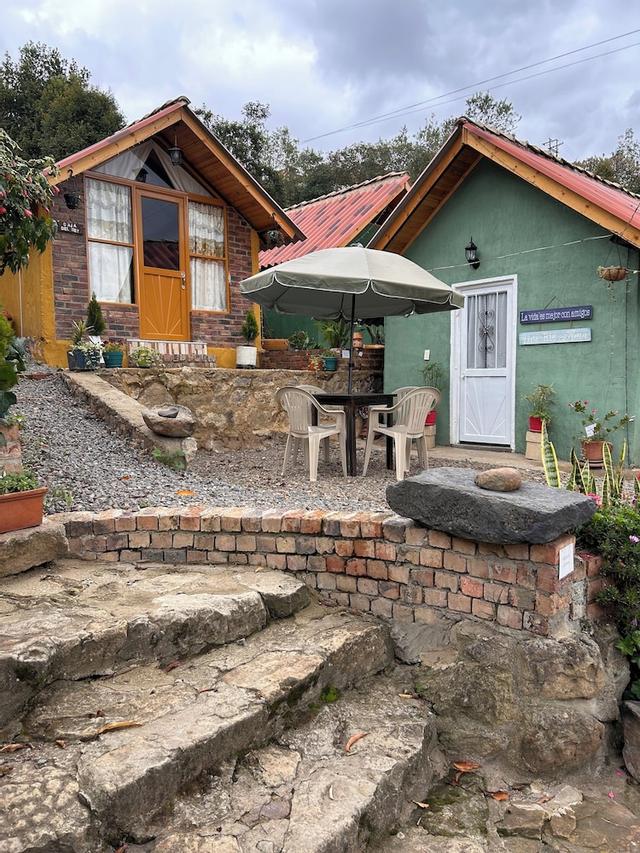 ٔوسبيداخي فيلا روزيتا