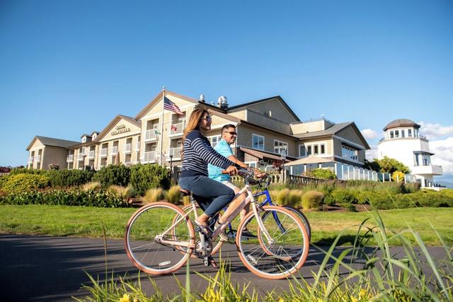 هوتل بيلوذر