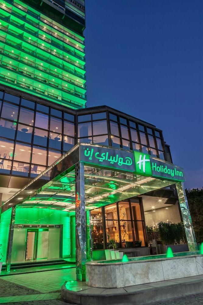 هوليداي إن القاهرة المعادي، فندق تابع لمجموعة فنادق آي إيتش جي