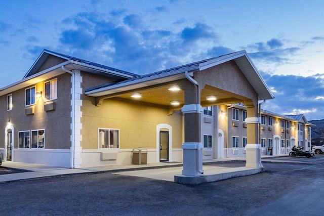 سوبر 8 باي ويندام ريتشفيلد يوتا