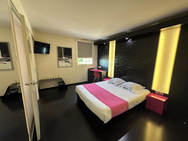 أوتل جاردينيا