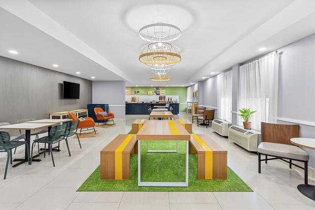 سبارك باي هيلتون دي بلينز شيكاجو أوهير