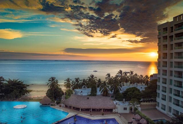 جي إتش إل ريلاكس هوتل كوستا أزول