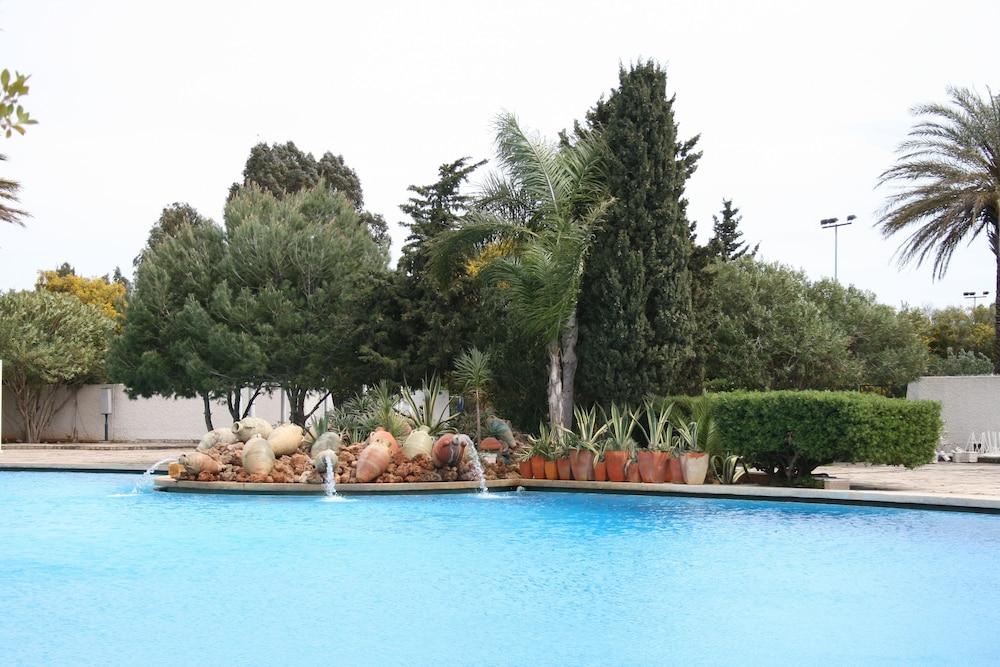 فندق الأوراسي