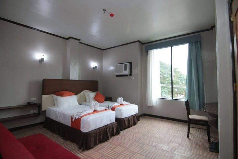 7 Meadows Inn