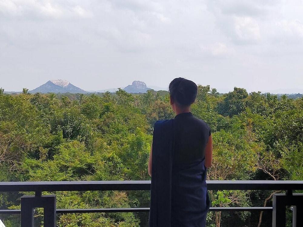 كاساندرا كالتشر ريزورت