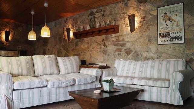 ليرا دي كال روجر